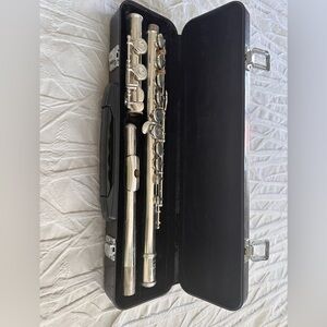 Flute instrument great condition
